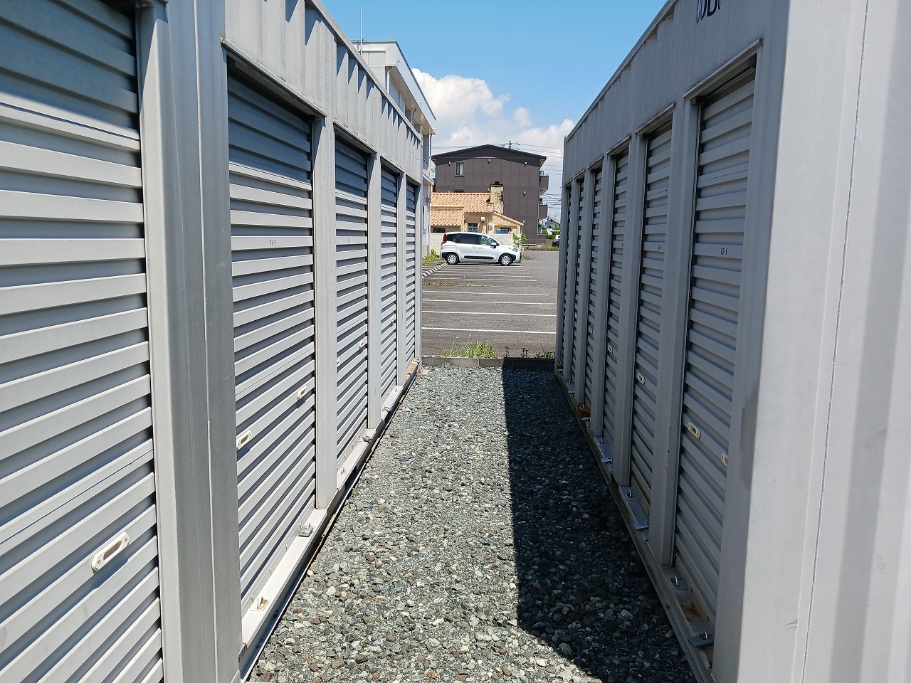 コンテナスクエア 学戸店