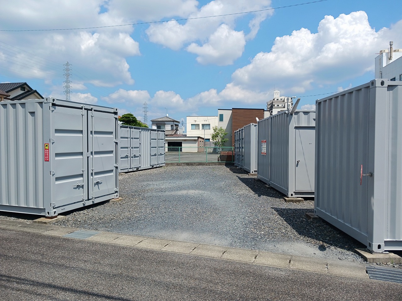 コンテナスクエア 小牧原店