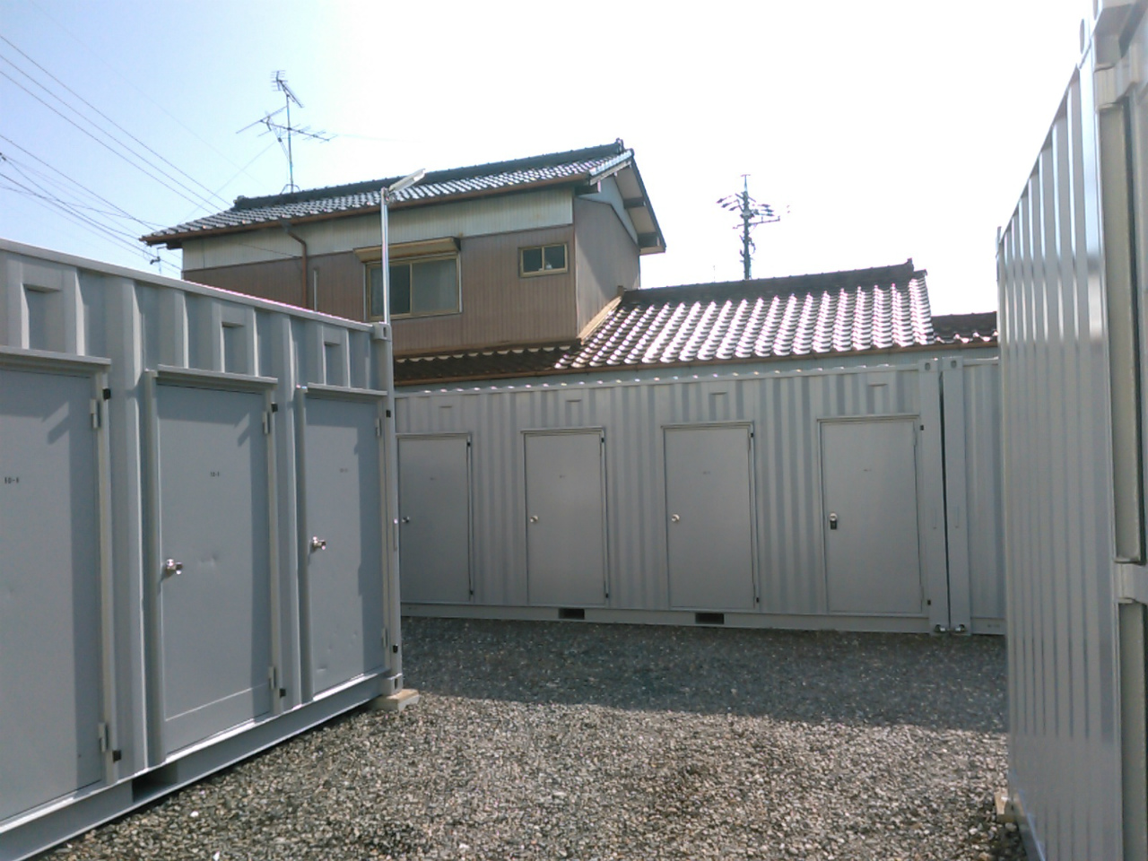 コンテナスクエア 楠味鋺店