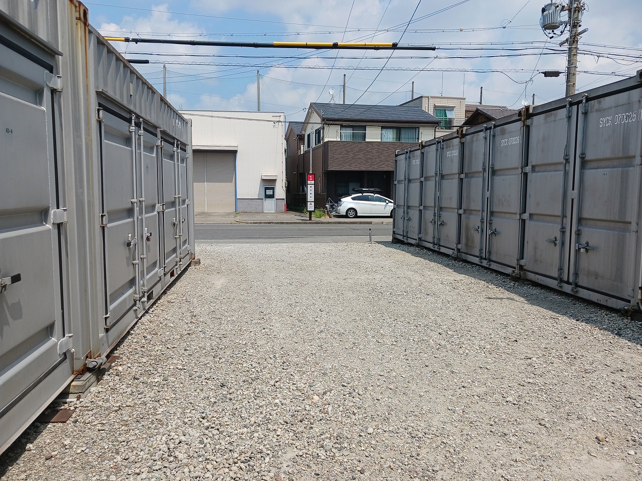 コンテナスクエア 惟信高校店