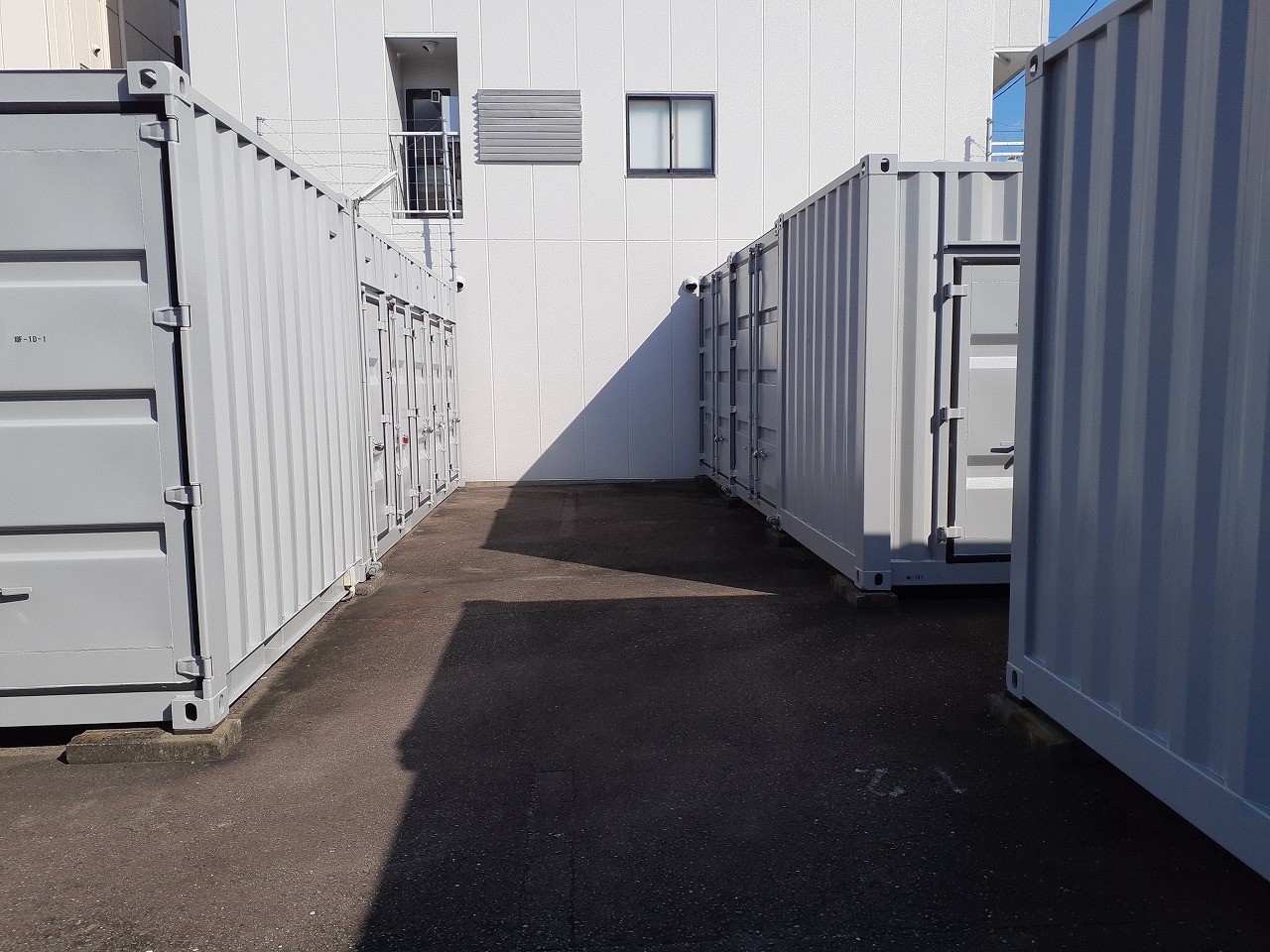 コンテナスクエア 庄内緑地店