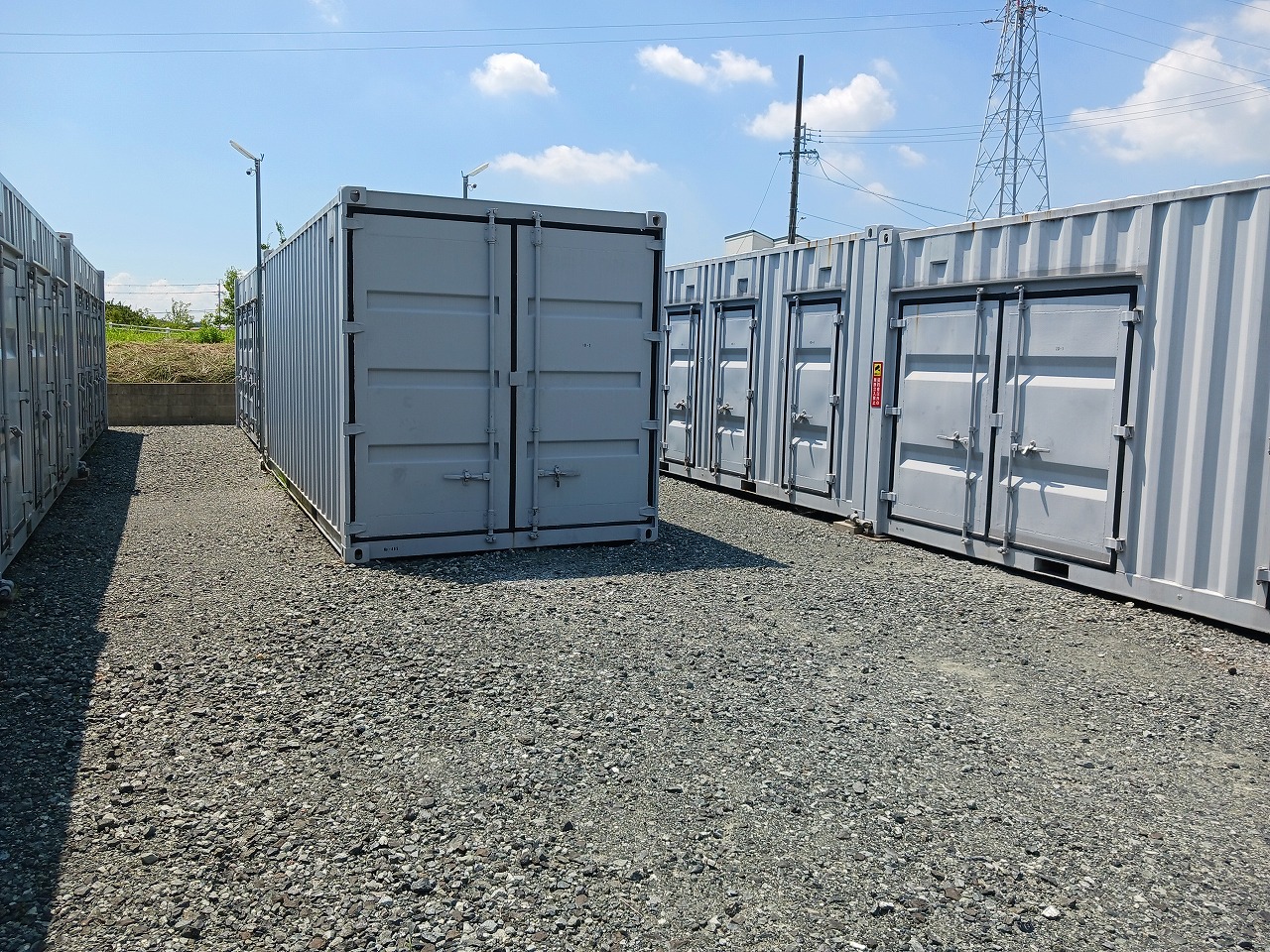 コンテナスクエア 一屋2号店