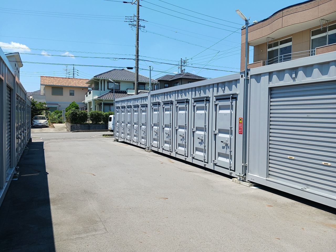 コンテナスクエア 向町店