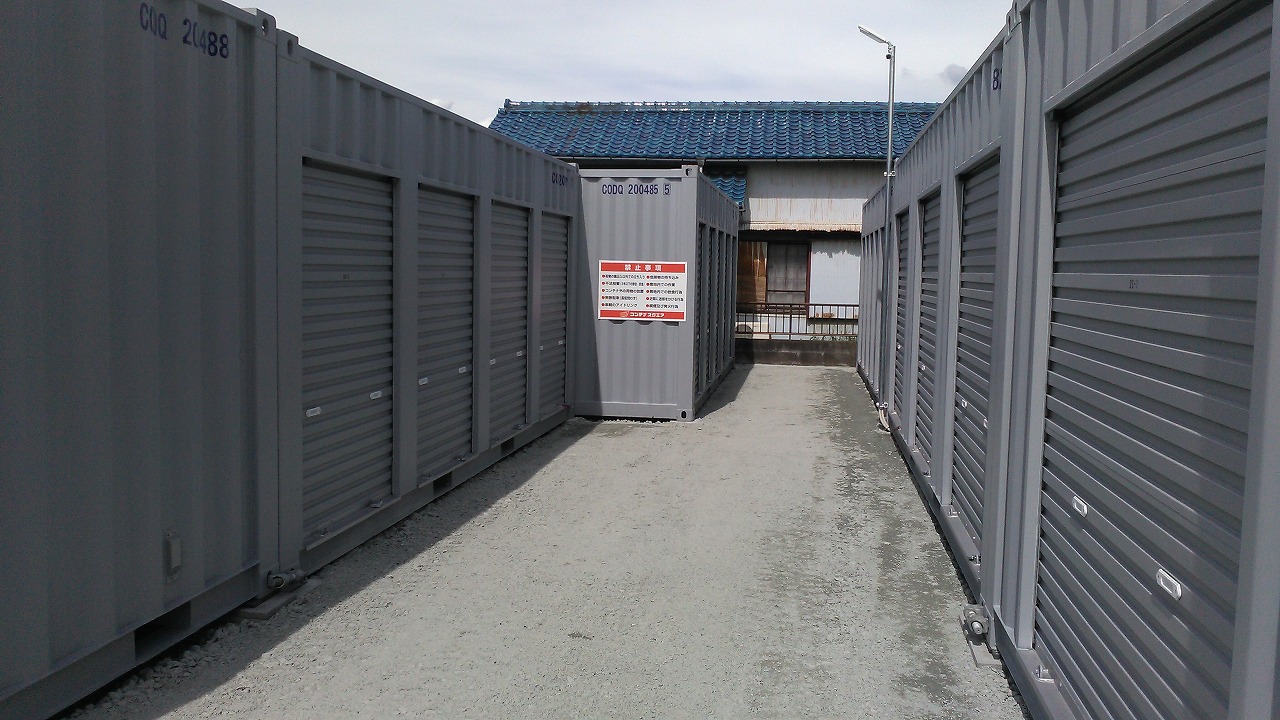 コンテナスクエア 湯山店