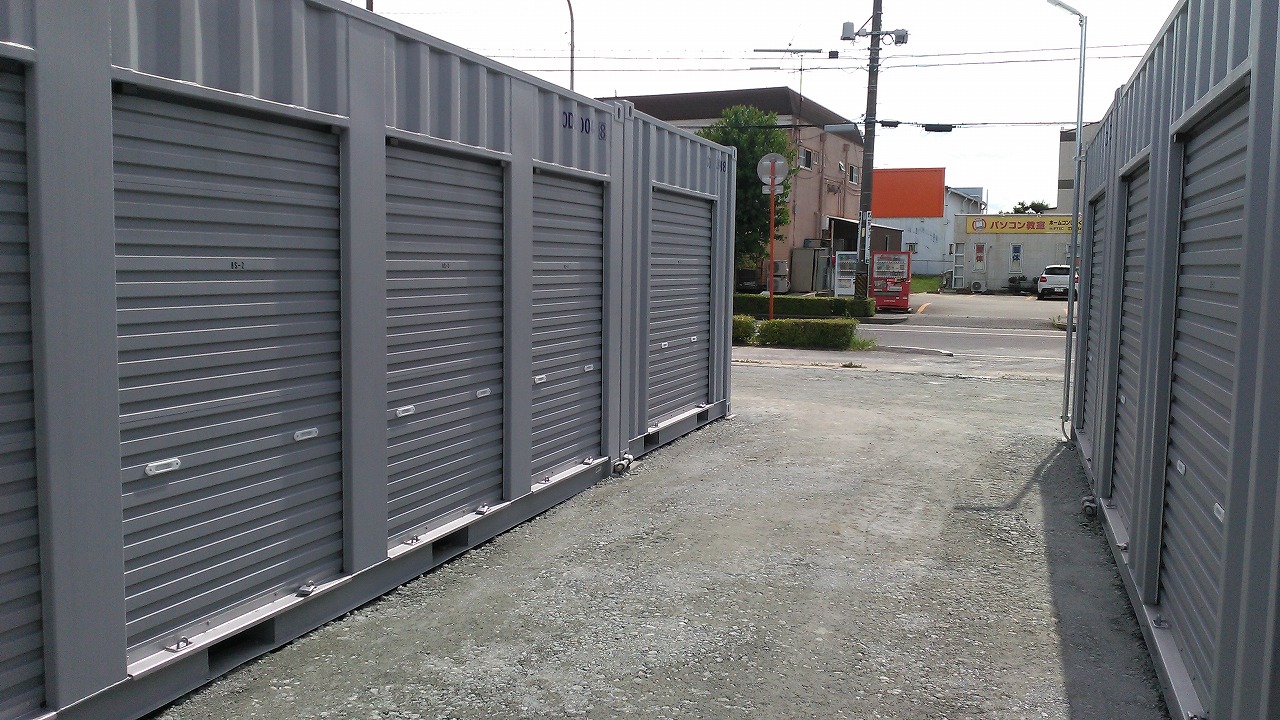 コンテナスクエア 湯山店