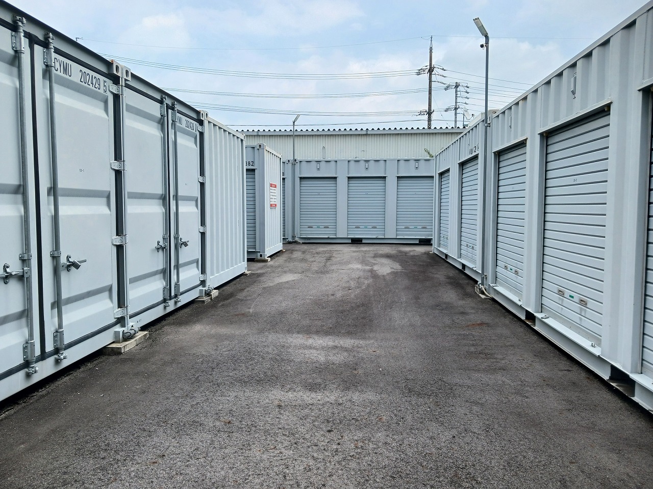 コンテナスクエア 三崎店